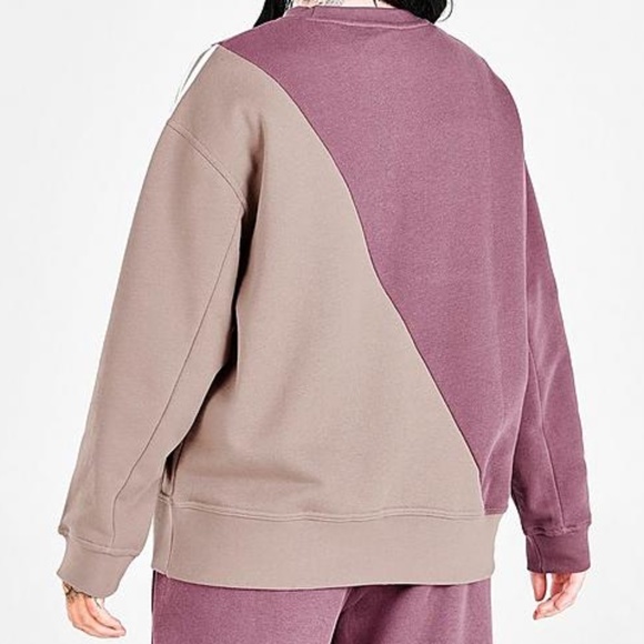 Women's Adidas Originals Adicolor Sliced Trefoil Crewneck Sweatshirt HN8793 - Picture 3 of 9